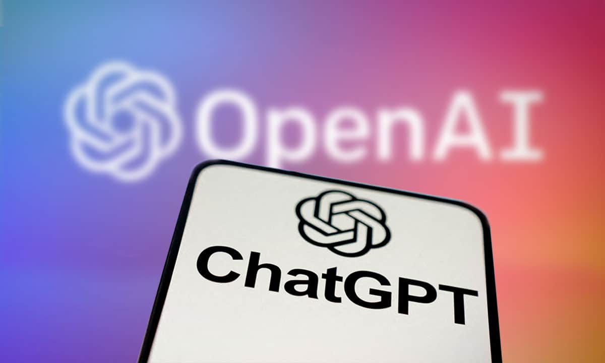 Apple y OpenAI Cerca de un Acuerdo Histórico para Integrar ChatGPT en iPhones