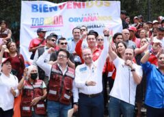 Al grito de ¡Cuajimalpa no tiene dueño!, ex militantes de Morena en esa alcaldía se pusieron el chaleco del cambio para apoyar a Santiago Taboada, candidato a la Jefatura de Gobierno por la coalición “Va X La CDMX”, de cara al próximo proceso electoral.